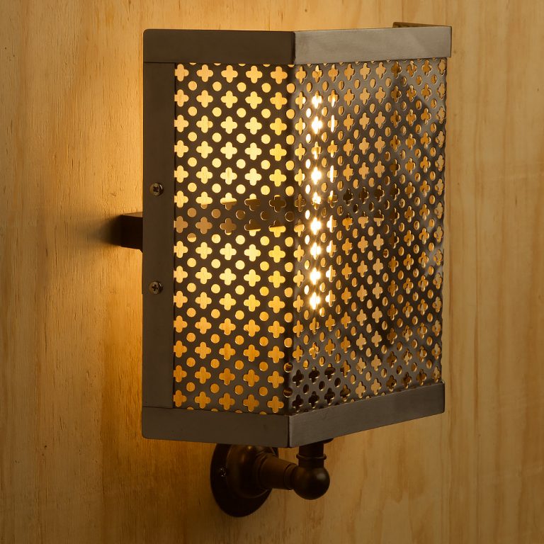Club&round steel mesh angled wall guard shade